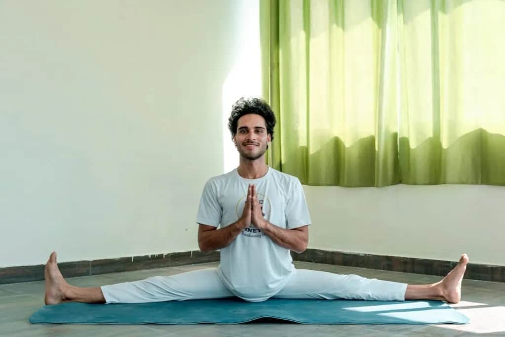 Który szpagat jest trudniejszy: męski czy damski? Odkryj prawdę!