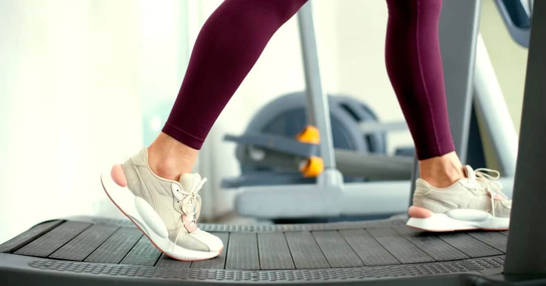 Jak biegać na bieżni żeby spalić tłuszcz i osiągnąć wymarzoną sylwetkę