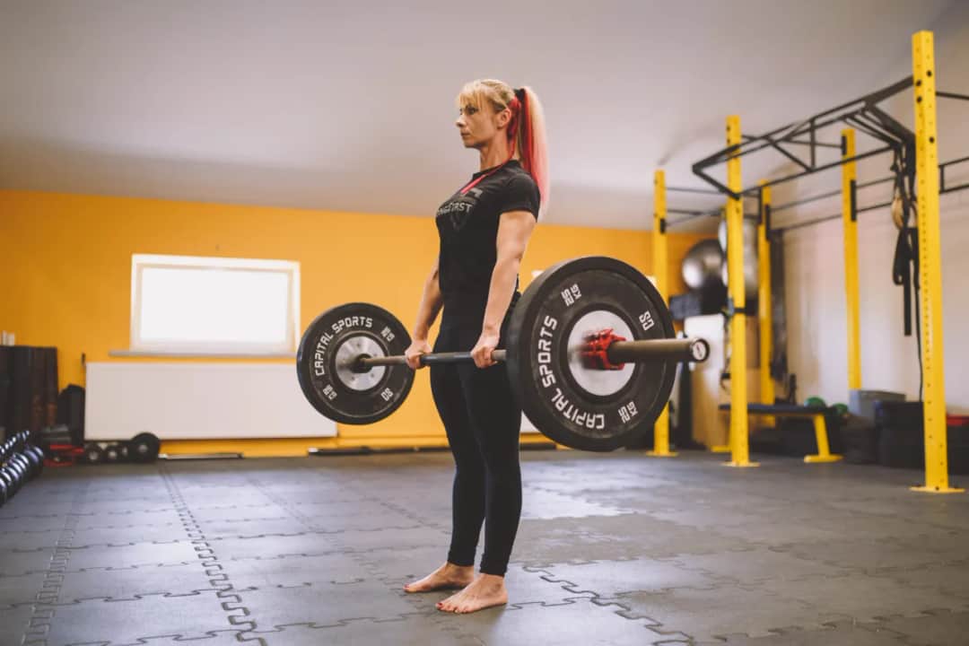Trening siłowy co to? Odkryj jego korzyści i cele dla zdrowia
