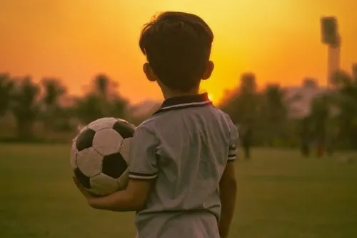 Jak się gra w tysiąca piłka nożna - zasady i skuteczne strategie